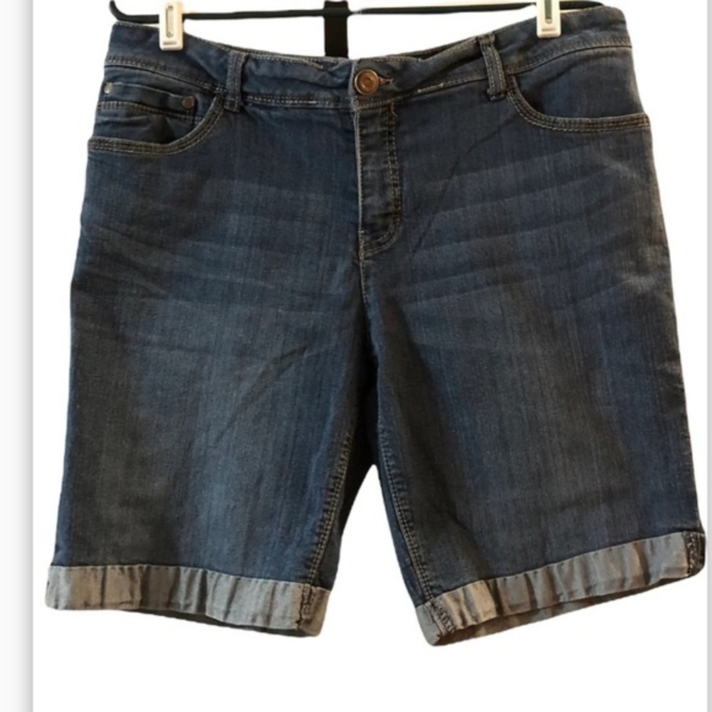 Faded glory‎ Shorts Women’s Size 14 Blue Jean